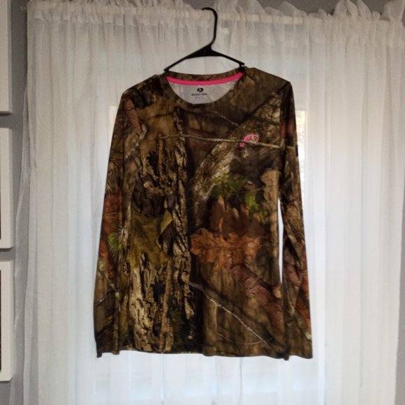 2 for $5-Size Md Mossy Oak Camo Long Sleeve Dri Fit - Picture 1 of 1